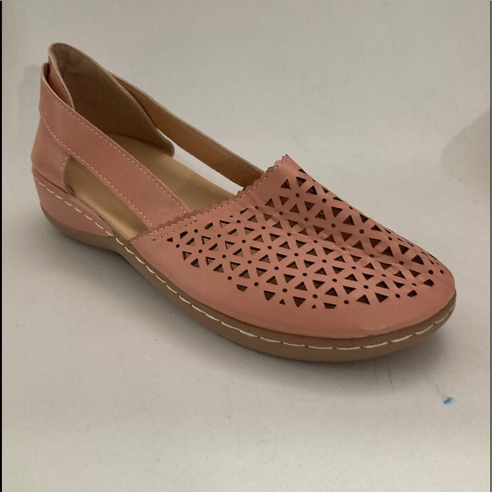 Brinley Co Womens Geometric Loafer Shoes PU Leather Pink Size 8 M
